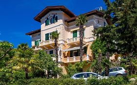Villa Salus, Apartment Maruna
